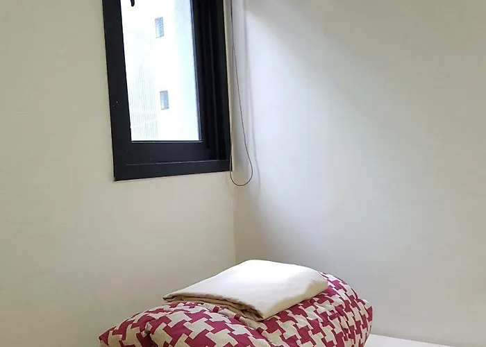 Kimchee Downtown Hotel 2*